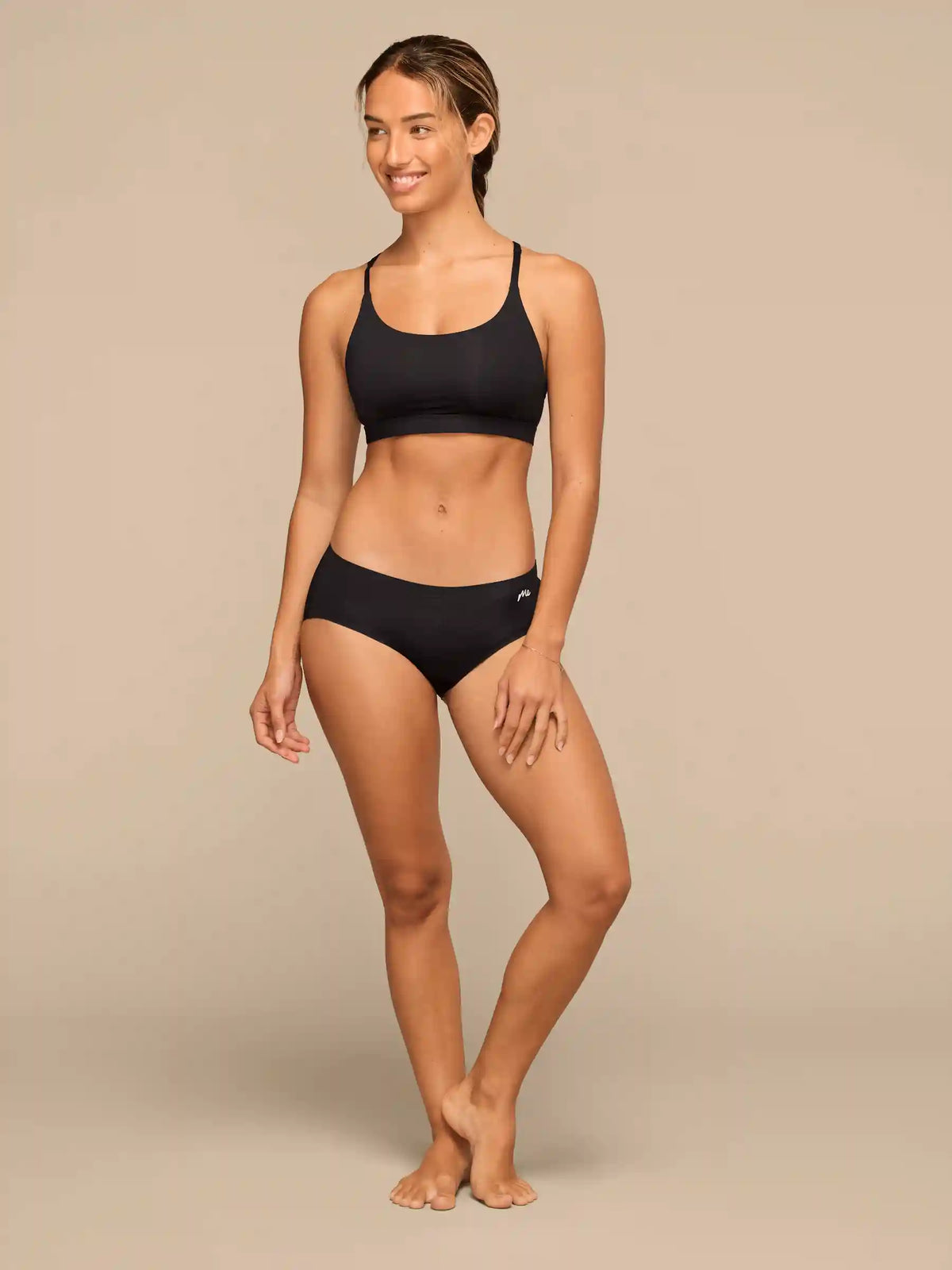 Breathe Racerback Bralette | Black
