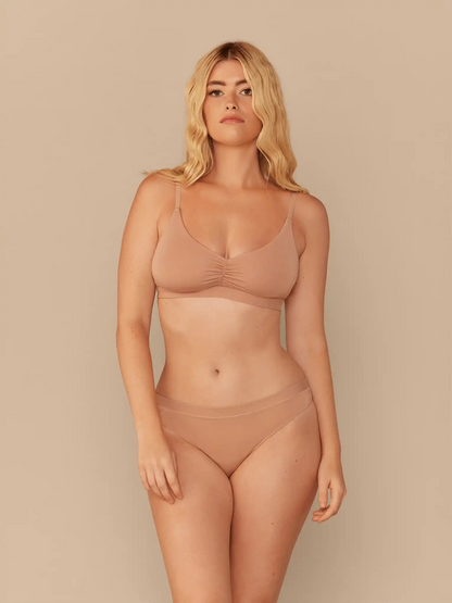 UltraModal™ FeelFree Ruched Bralette | Sand Dune/Sand Dune