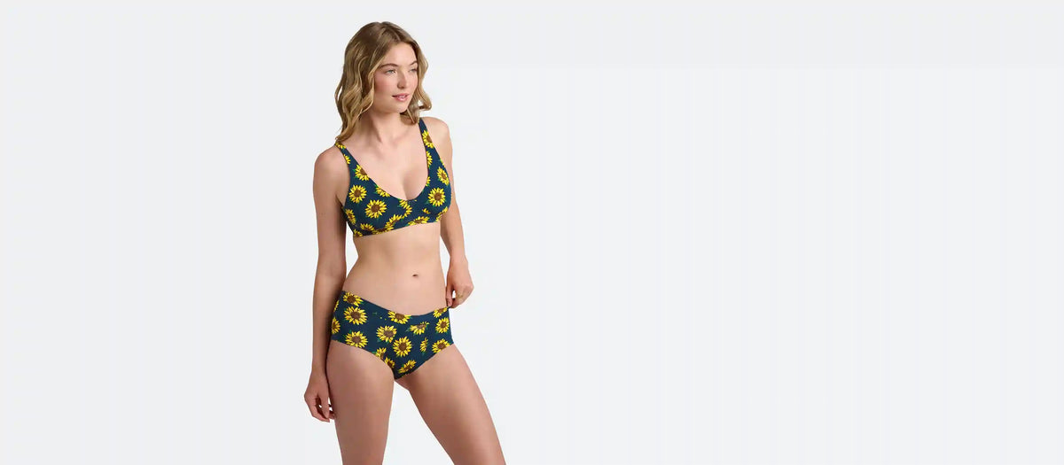 UltraModal™ FeelFree Longline Bralette | Here Comes The Sunflowers