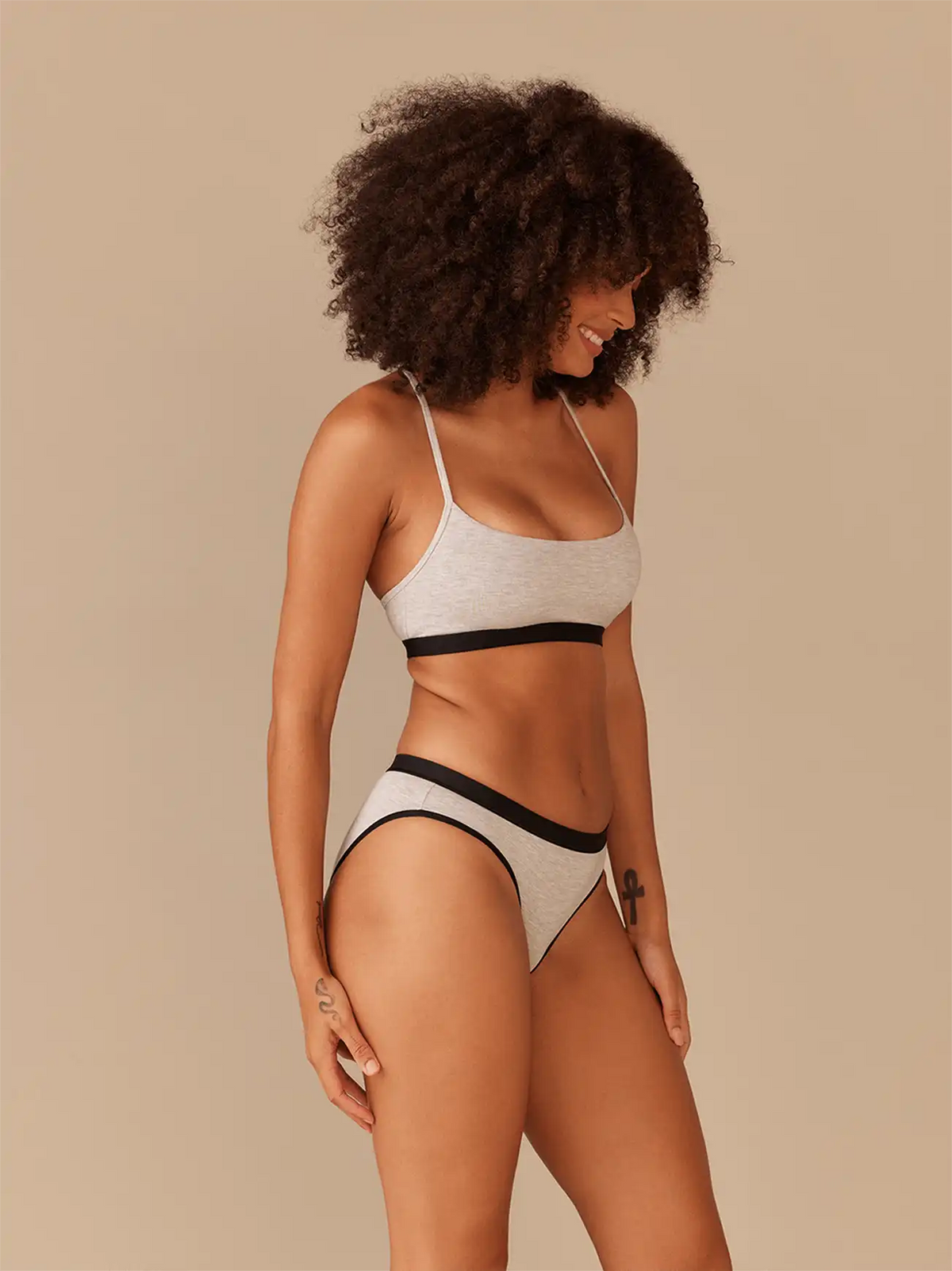 UltraModal™ Core T-Back Bralette | Electric Hearts 2.0