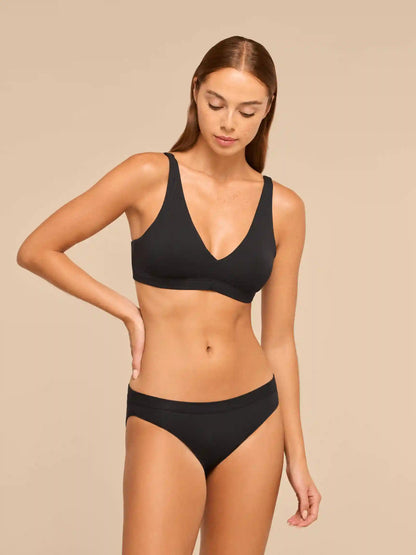 UltraModal™ FeelFree Plunge Bralette with Cups | Sand Dune