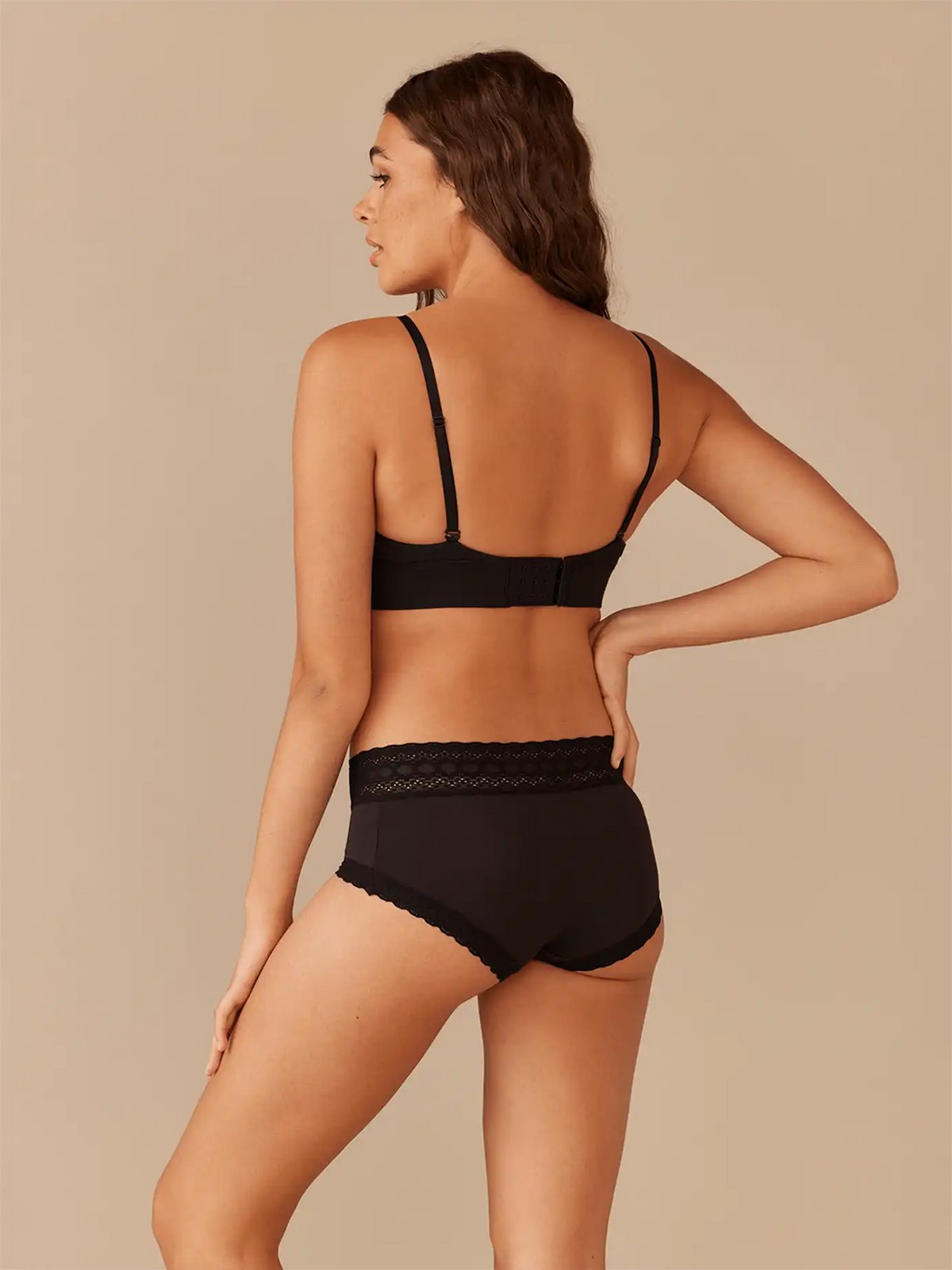 UltraModal™ Lace Plunge Bralette | Black